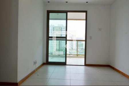 Sala de apartamento à venda com 2 quartos, 70m² em Jacarepaguá, Rio de Janeiro