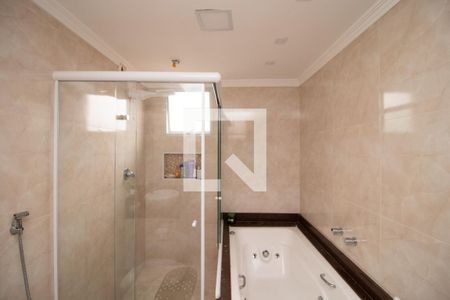 Casa à venda com 250m², 4 quartos e 2 vagasBanheiro da Suíte