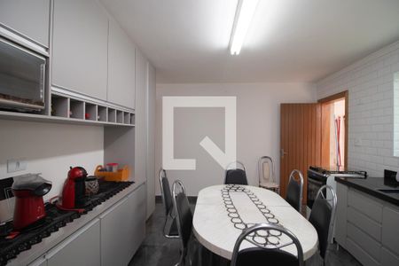 Casa à venda com 250m², 4 quartos e 2 vagasCozinha