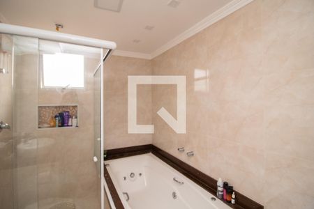 Casa à venda com 250m², 4 quartos e 2 vagasBanheiro da Suíte