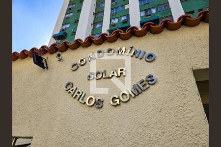 Apartamento à venda com 70m², 2 quartos e 1 vaga Apartamento à venda com 70m², 2 quartos e 1 vagaFachada