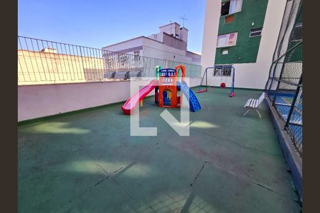 Apartamento à venda com 70m², 2 quartos e 1 vaga Apartamento à venda com 70m², 2 quartos e 1 vagaÁrea comum - Playground