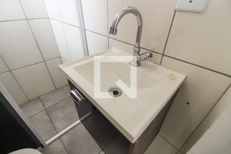 Casa de condomínio à venda com 62m², 2 quartos e 1 vagaBanheiro da Suíte 2