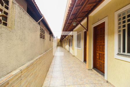 Casa de condomínio à venda com 62m², 2 quartos e 1 vagaÁrea comum