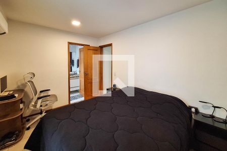 Apartamento à venda com 65m², 2 quartos e 2 vagas Apartamento à venda com 65m², 2 quartos e 2 vagasSuíte