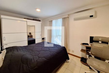 Apartamento à venda com 65m², 2 quartos e 2 vagas Apartamento à venda com 65m², 2 quartos e 2 vagasSuíte