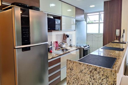 Apartamento à venda com 65m², 2 quartos e 2 vagas Apartamento à venda com 65m², 2 quartos e 2 vagasCozinha