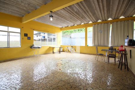 Casa à venda com 360m², 6 quartos e 3 vagasTerraço