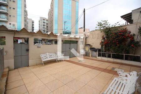 Casa à venda com 360m², 6 quartos e 3 vagasÁrea Externa - Frente