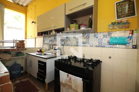 Casa à venda com 360m², 6 quartos e 3 vagasCozinha 2