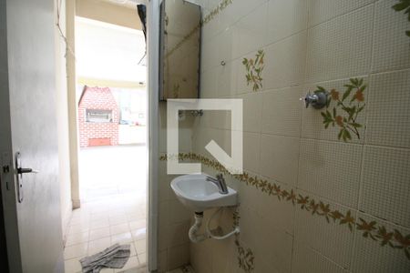 Casa à venda com 360m², 6 quartos e 3 vagasBanheiro de Serviço
