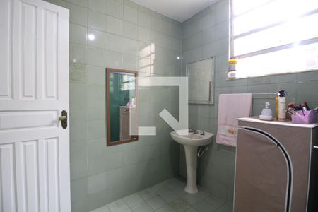 Casa à venda com 360m², 6 quartos e 3 vagasQuarto 5 - Banheiro da Suíte