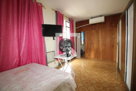 Casa à venda com 360m², 6 quartos e 3 vagasQuarto 5 - Suíte