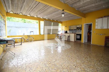 Casa à venda com 360m², 6 quartos e 3 vagasTerraço