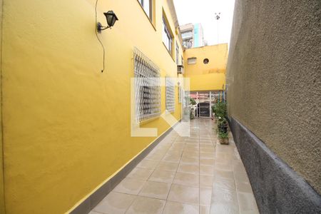 Casa à venda com 360m², 6 quartos e 3 vagasÁrea Externa - Lateral
