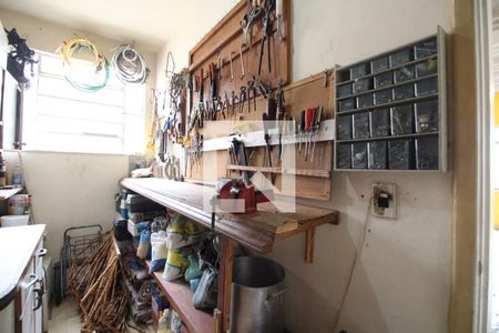 Casa à venda com 360m², 6 quartos e 3 vagasAlmoxarifado