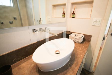 Apartamento para alugar com 105m², 2 quartos e 1 vagaBanheiro da Suíte 