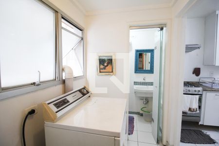 Apartamento para alugar com 105m², 2 quartos e 1 vagaÁrea de Serviço