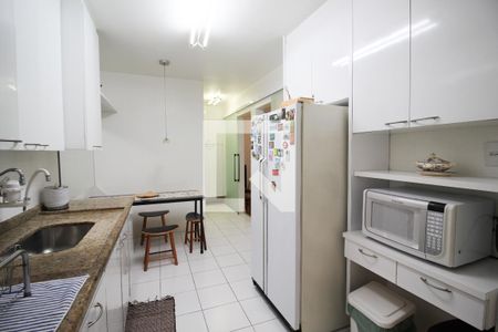 Apartamento para alugar com 105m², 2 quartos e 1 vagaCozinha