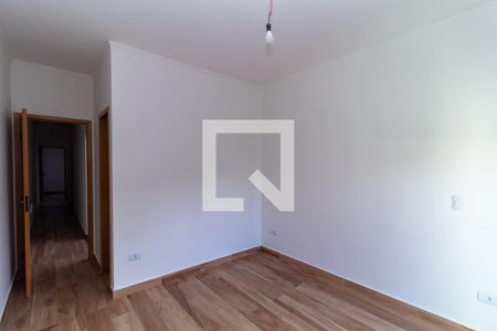 Casa à venda com 105m², 3 quartos e 2 vagas Casa à venda com 105m², 3 quartos e 2 vagasQuarto 3 - Suíte