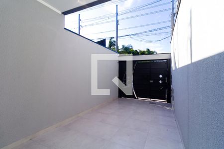 Casa à venda com 105m², 3 quartos e 2 vagas Casa à venda com 105m², 3 quartos e 2 vagasGaragem