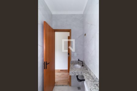 Casa à venda com 105m², 3 quartos e 2 vagas Casa à venda com 105m², 3 quartos e 2 vagasBanheiro da Suíte