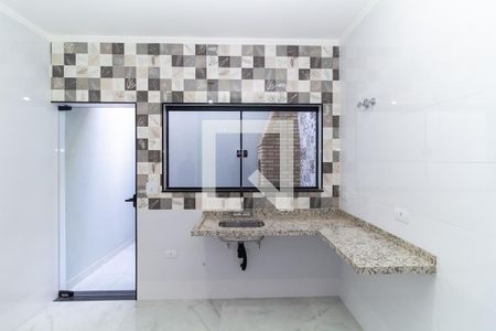 Casa à venda com 105m², 3 quartos e 2 vagas Casa à venda com 105m², 3 quartos e 2 vagasCozinha