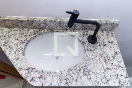 Casa à venda com 105m², 3 quartos e 2 vagas Casa à venda com 105m², 3 quartos e 2 vagasBanheiro 3