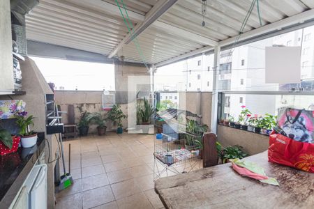 Apartamento à venda com 220m², 3 quartos e 2 vagasCobertura Gourmet