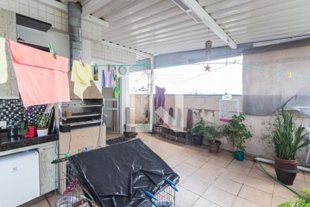 Apartamento à venda com 220m², 3 quartos e 2 vagasCobertura Gourmet