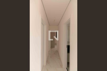 Corredor de apartamento para alugar com 3 quartos, 76m² em Planalto, Belo Horizonte