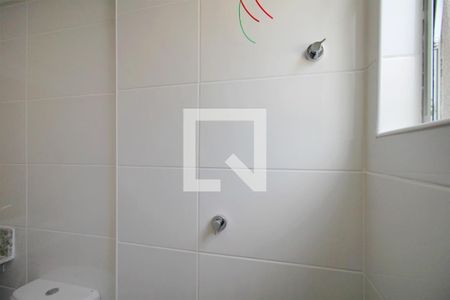 Apartamento à venda com 84m², 2 quartos e 2 vagasBanheiro da Suíte 1