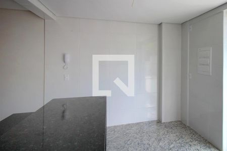 Apartamento à venda com 84m², 2 quartos e 2 vagasCozinha