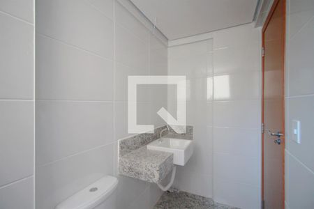 Apartamento à venda com 84m², 2 quartos e 2 vagasBanheiro da Suíte 2