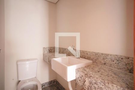 Lavabo de apartamento à venda com 2 quartos, 84m² em Centro, Belo Horizonte