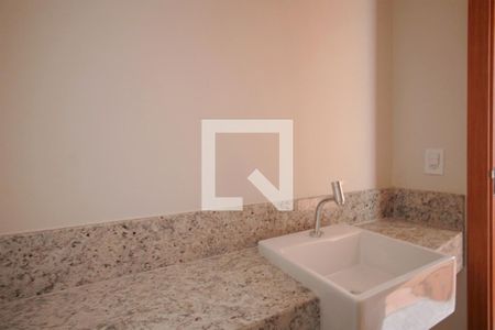 Lavabo de apartamento à venda com 2 quartos, 84m² em Centro, Belo Horizonte