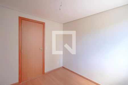 Apartamento à venda com 84m², 2 quartos e 2 vagasSuíte 2