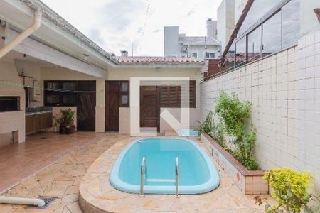 Casa à venda com 3 quartos, 248m² em Jardim Itu, Porto Alegre