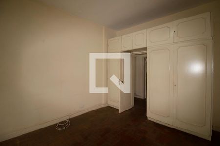 Apartamento à venda com 220m², 4 quartos e 1 vaga Apartamento à venda com 220m², 4 quartos e 1 vagaQuarto 3