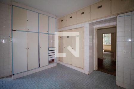 Apartamento à venda com 220m², 4 quartos e 1 vaga Apartamento à venda com 220m², 4 quartos e 1 vagaCozinha