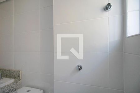 Apartamento à venda com 90m², 2 quartos e 2 vagasBanheiro Quarto 2