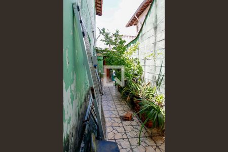 Casa à venda com 136m², 3 quartos e 2 vagasCorredor