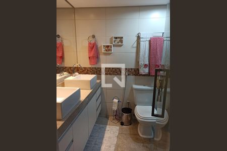 Apartamento à venda com 500m², 5 quartos e 5 vagasBanheiro