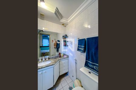 Apartamento à venda com 70m², 3 quartos e 2 vagasBanheiro da Suíte