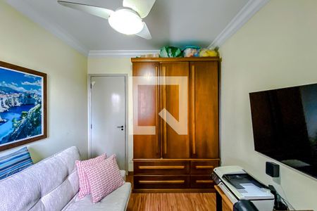 Apartamento à venda com 70m², 3 quartos e 2 vagasQuarto 2