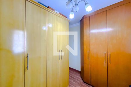 Apartamento à venda com 70m², 3 quartos e 2 vagasQuarto 3