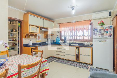 Casa à venda com 362m², 4 quartos e 2 vagasCozinha