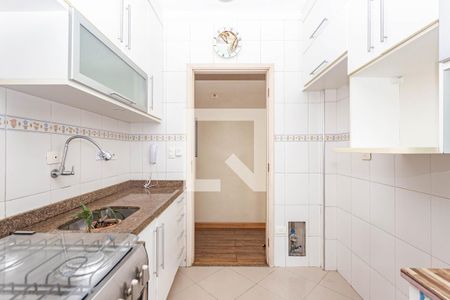 Apartamento à venda com 63m², 2 quartos e 1 vaga Apartamento à venda com 63m², 2 quartos e 1 vagaCozinha