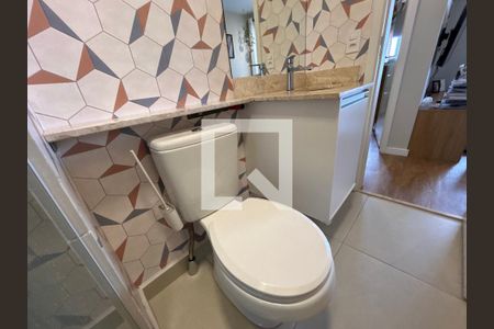 Apartamento à venda com 67m², 2 quartos e 1 vagaBanheiro