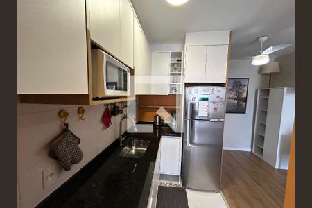 Apartamento à venda com 67m², 2 quartos e 1 vagaCozinha